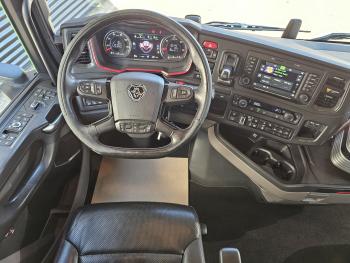 Scania S770 V8 / 6x4 / RETARDER / FULL AIR /